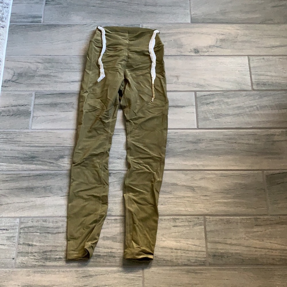 Weworewhat CHAIN HIGH RISE RIB LEGGINGS - Picture 7 of 10
